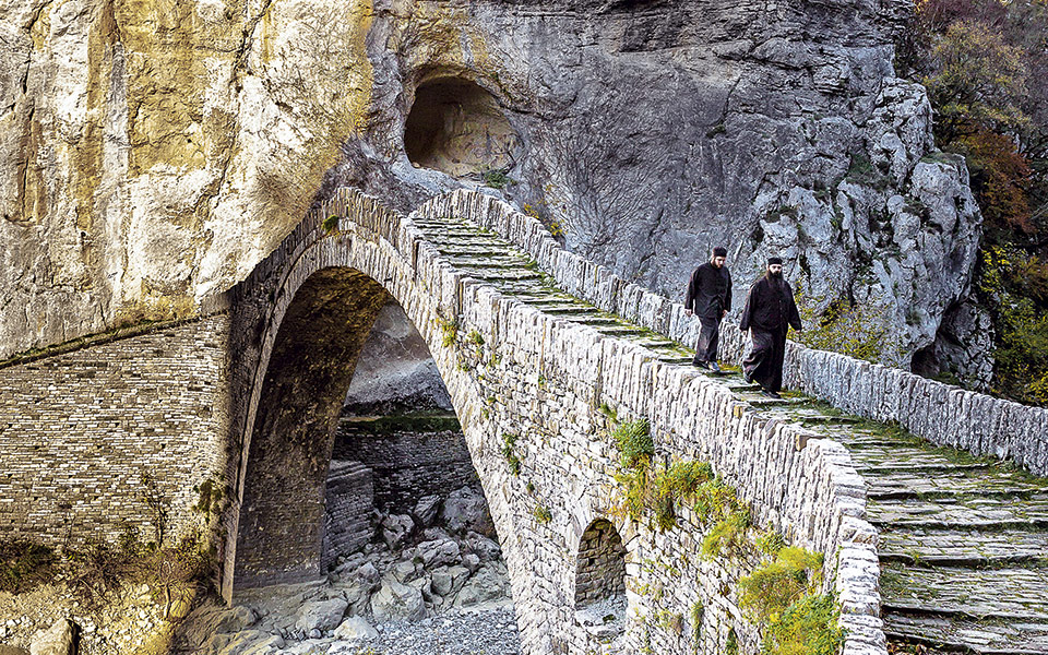 ZAGORI: Place to visit Greece in the Winter